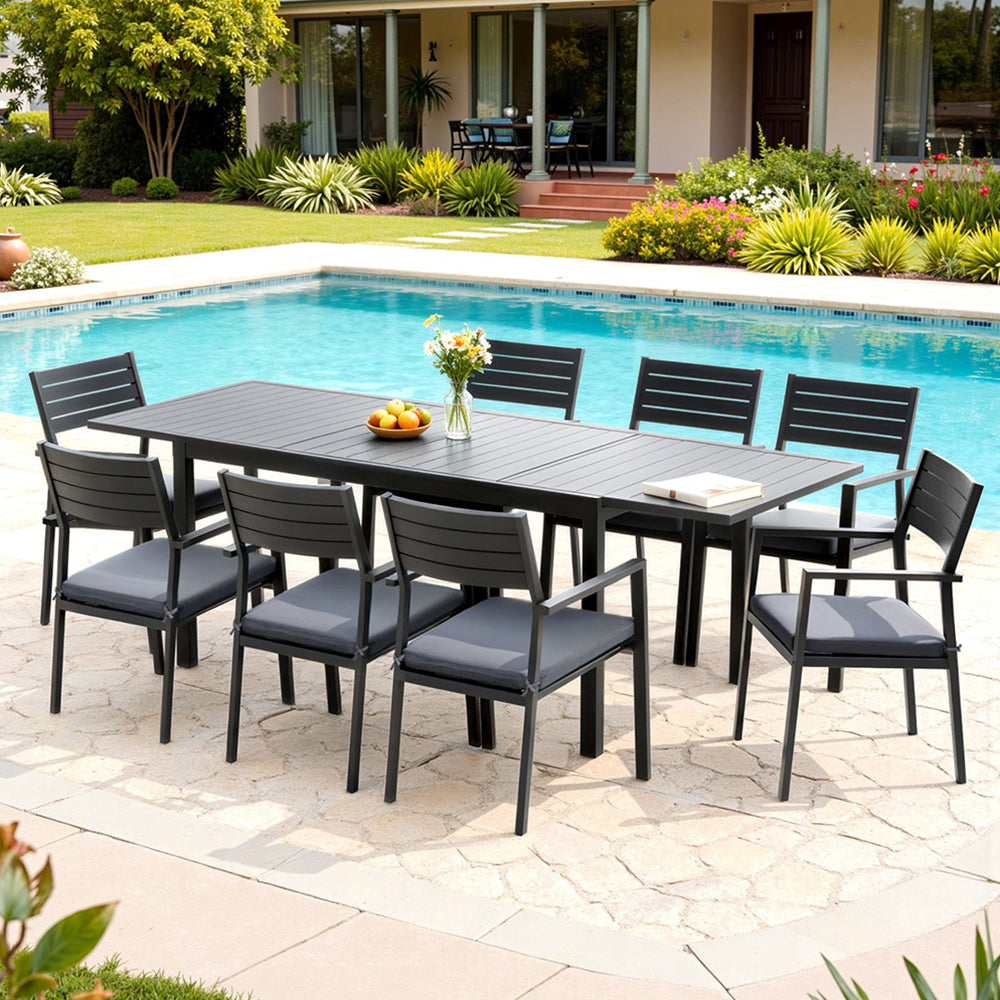 9 Piece Extendable Aluminium Outdoor Dining Set in Black