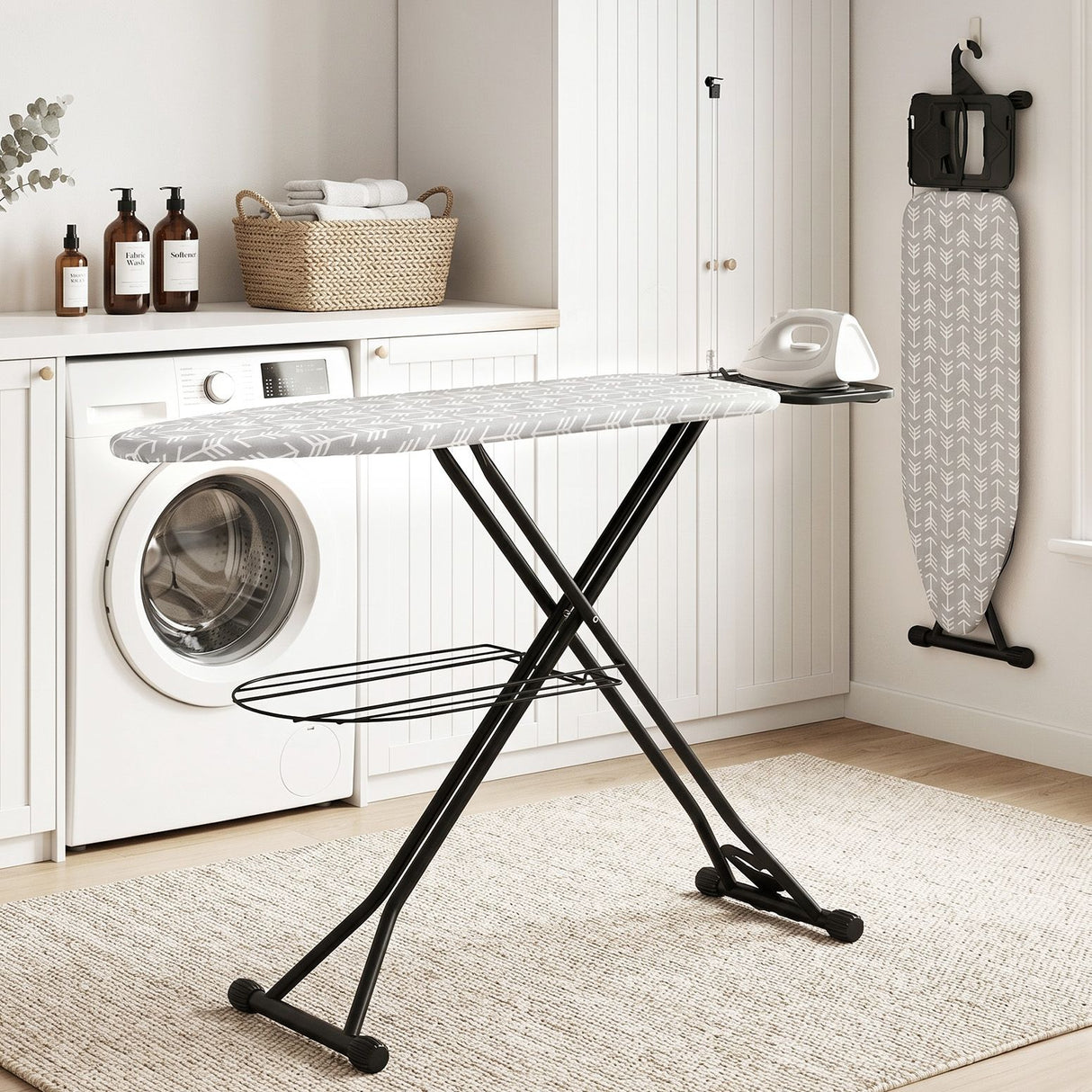 Vejer Ironing Board with Iron Rest, Arrow End