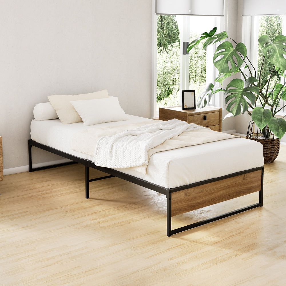 Vercelli Black Single bed frame in a modern bedroom