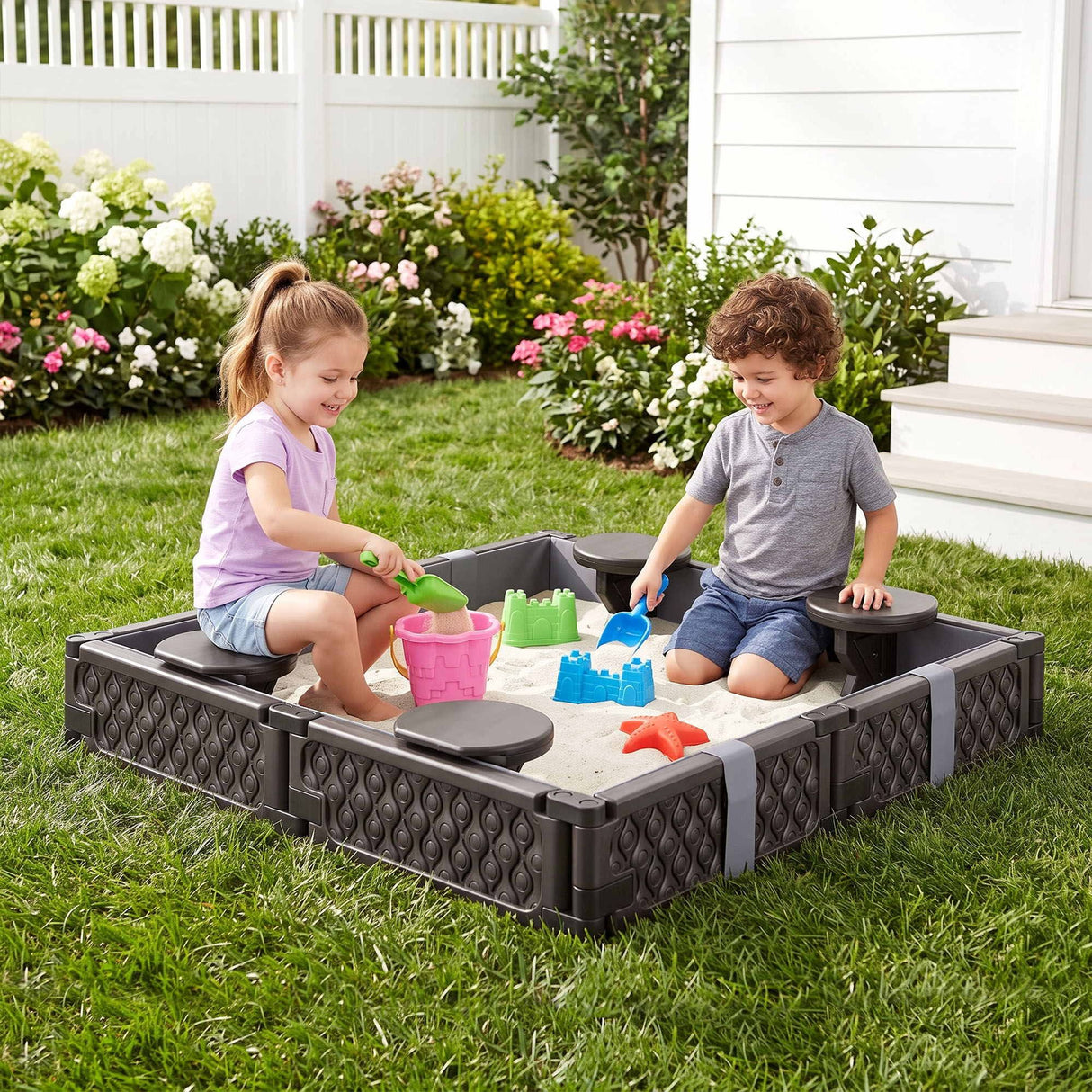 Kids square outdoor sandpit with 4 seats in brown
