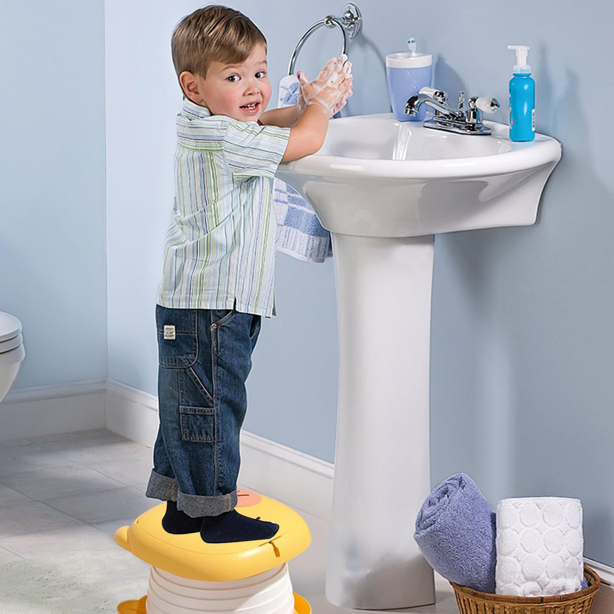 Folding Travel Potty for Toddlers, Yellow - view 8