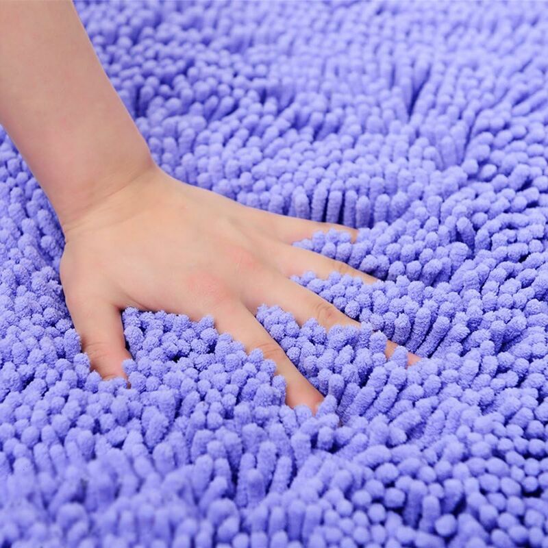 Close up of the fine microfibre chenille strands forming the shaggy pile