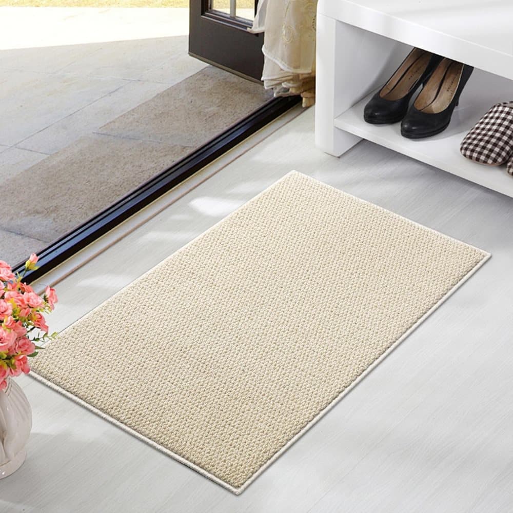 Faux jute non-slip door mat with raised dirt-trapping pattern, 60 x 90 cm