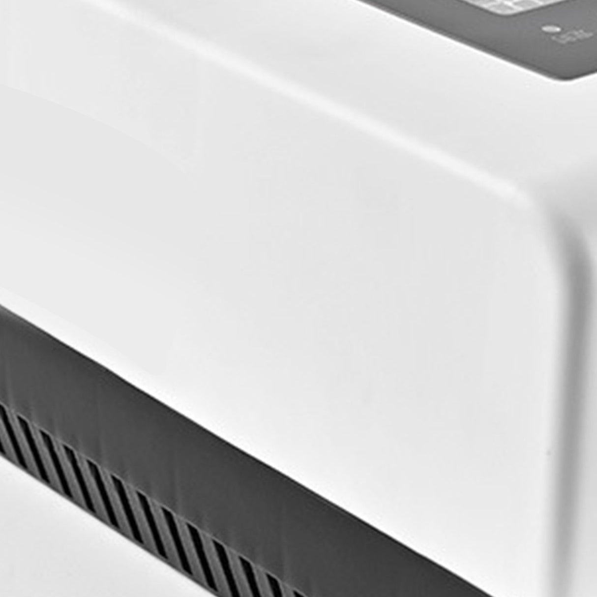 Air outlet vents of the wall mounted cooling and heating unit