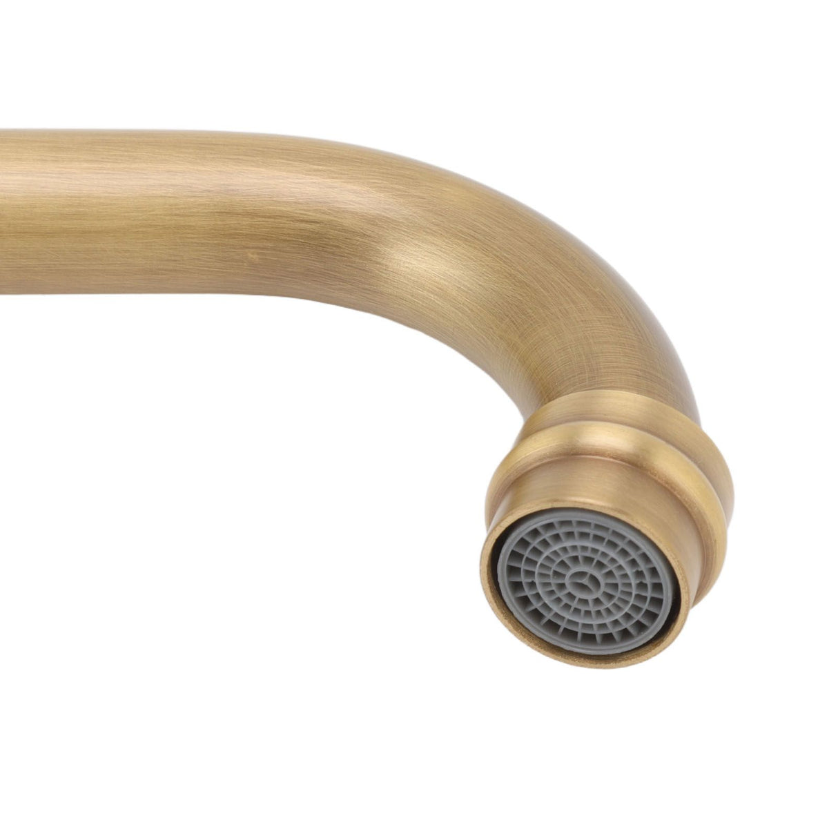 Dividing head and gasket included with the three hole basin tap set