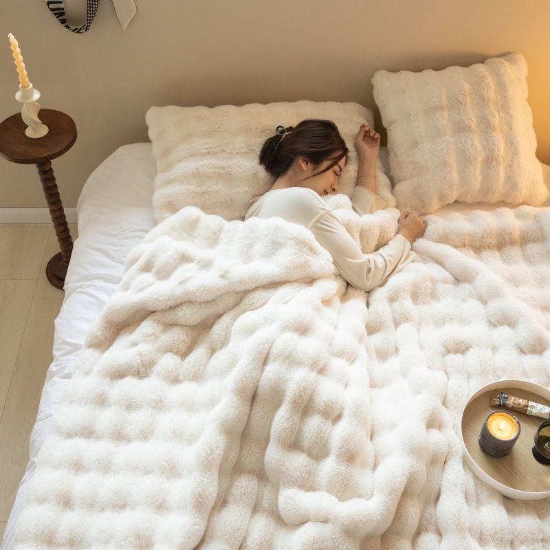 Plush velvet throw blanket creamy white 180x200cm