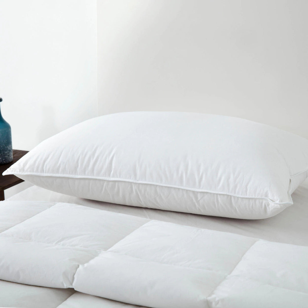 Dreamaker Luxury Duck Down & Feather Pillow