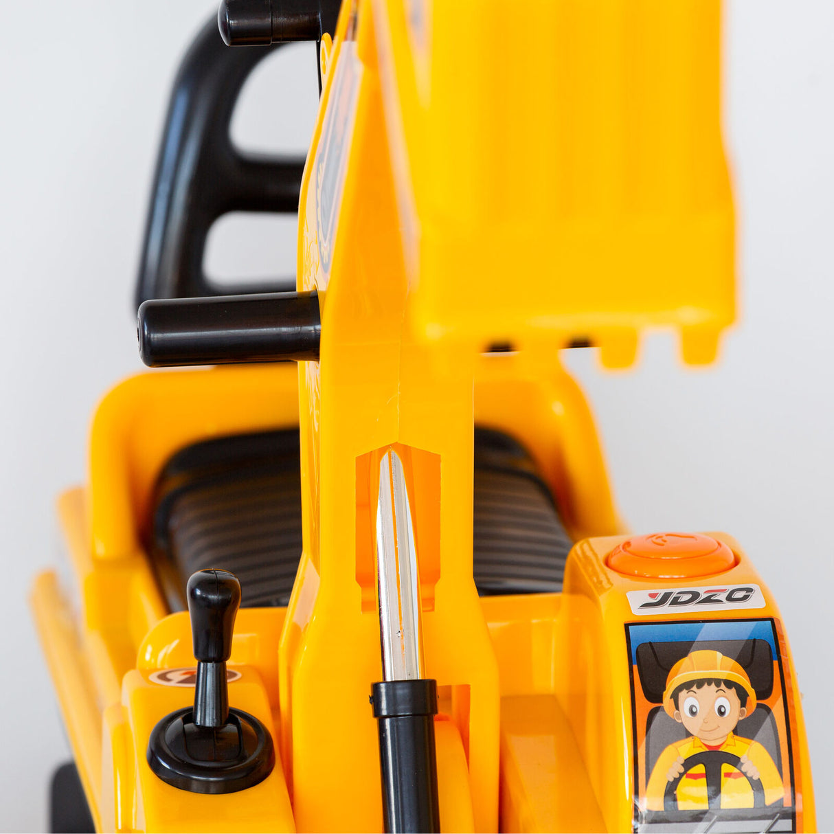 Kids Ride On Excavator Digger with Working Arm Yellow