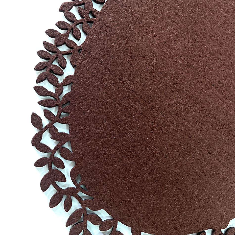 Brown leaf edge felt placemat detail