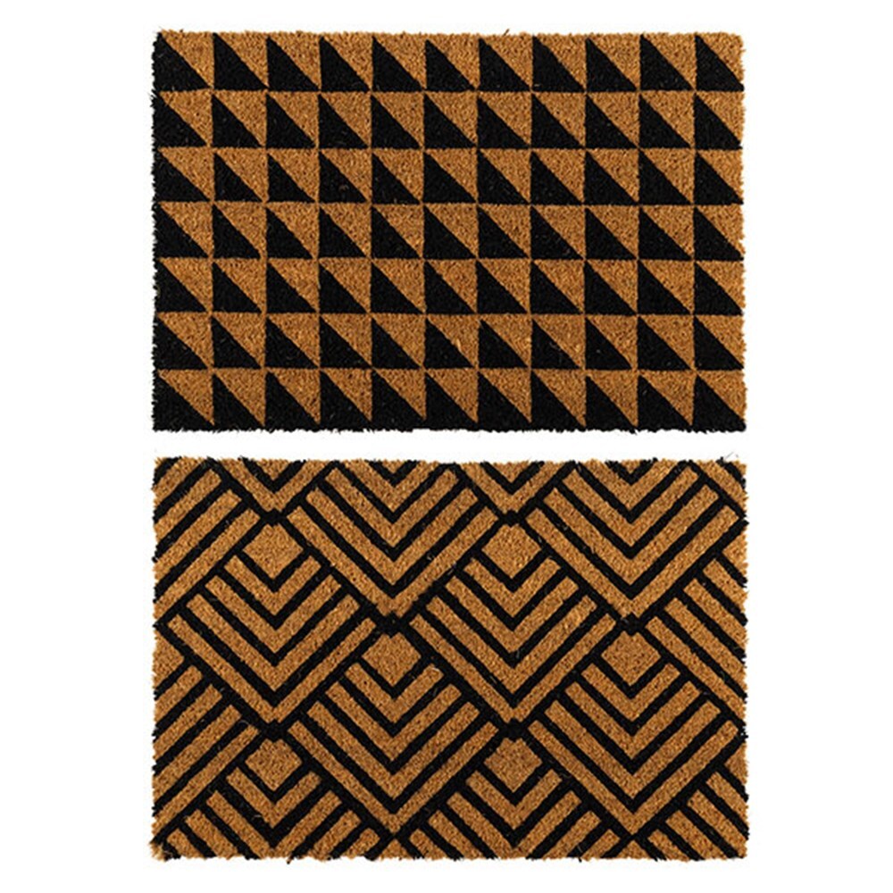 Coir door mat set with cursive design