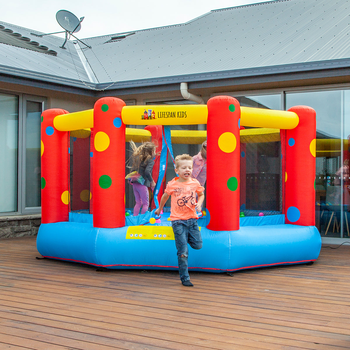 Lifespan Kids AirZone 8 Inflatable Bouncer