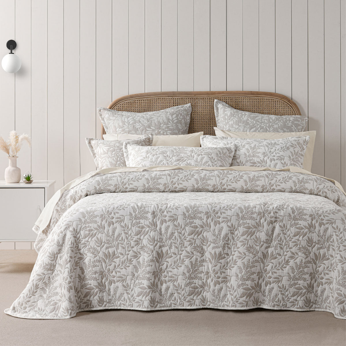 Aldsworth stone polyester and cotton quilted bedspread set queen