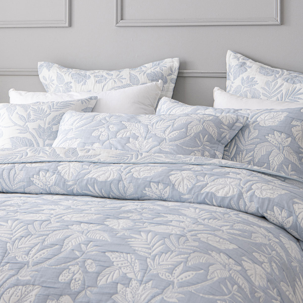 Bibury Botanical Jacquard Bedspread 3pcs
