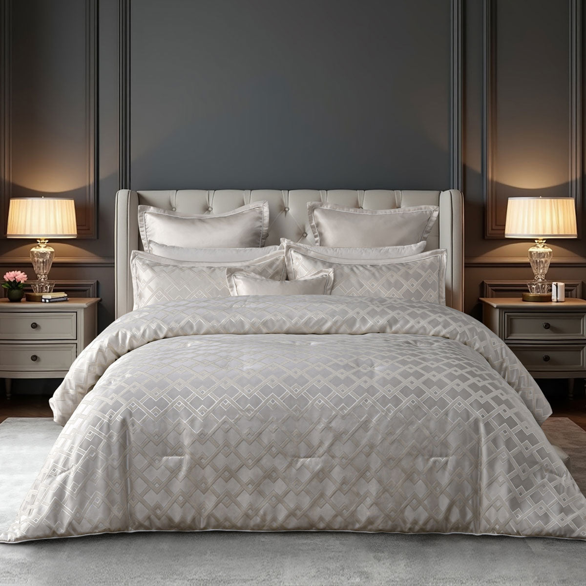 Broadway polyester geometric jacquard comforter queen king