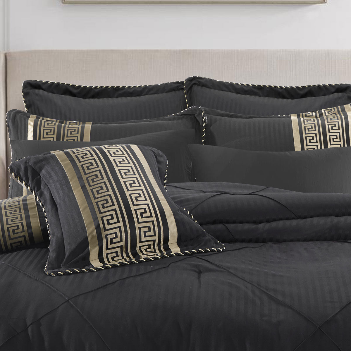 Tetbury Greek Key Jacquard Comforter 6pcs, Queen King