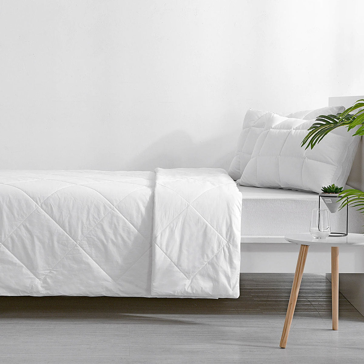 Hampen Bamboo Summer Quilt, Queen