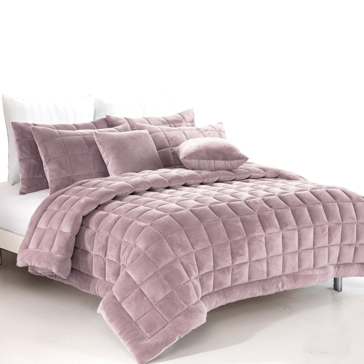 Westwell blush faux mink polyester quilted quilt set Super King