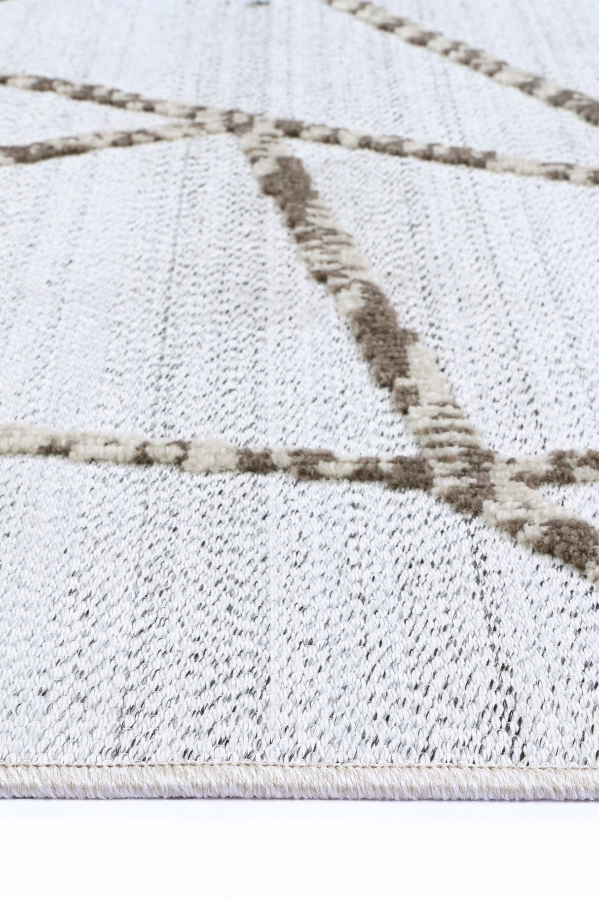 Cream beige geometric polypropylene floor rug 240x330cm