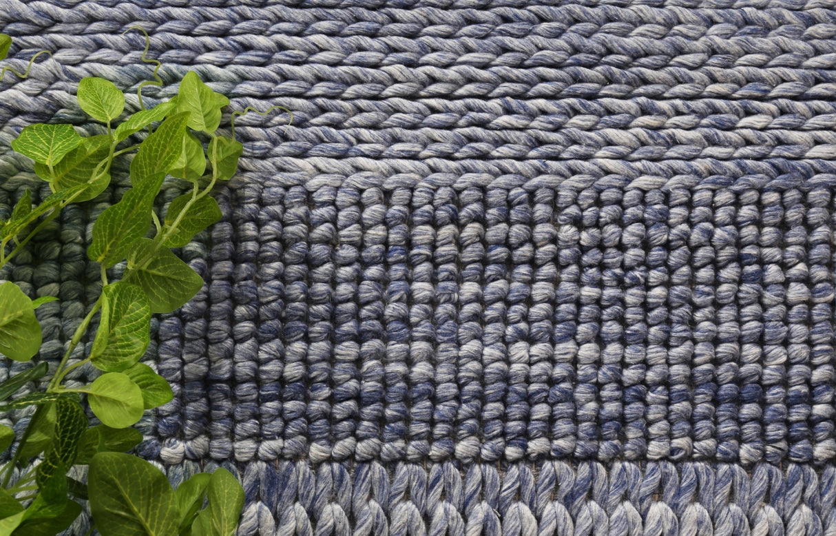 Blue textured wool blend floor rug 240x330cm