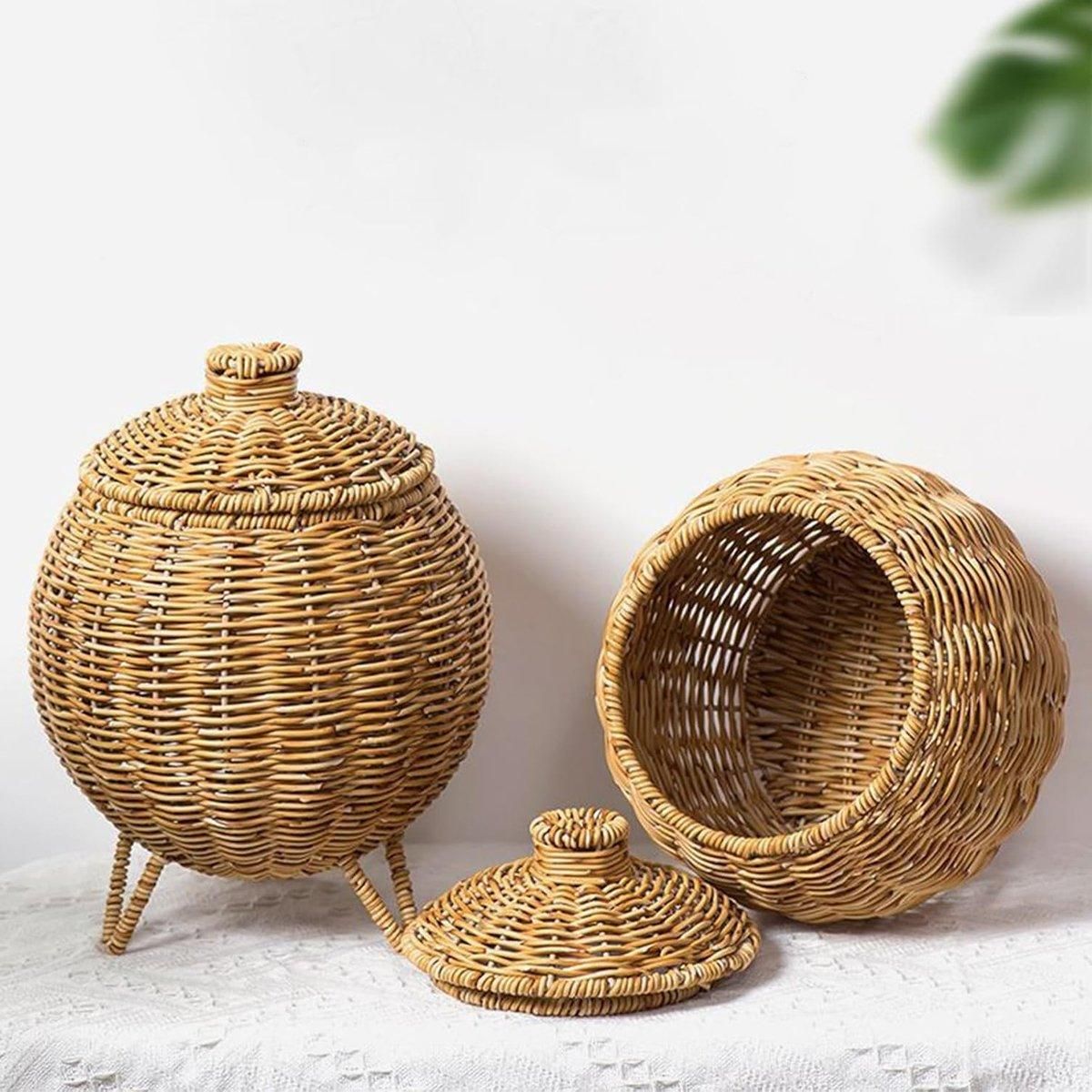 Hand woven rattan storage basket with lid, without legs