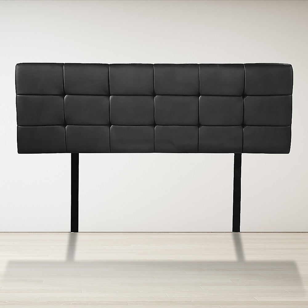 Mannus tufted bed head in black for a double bed