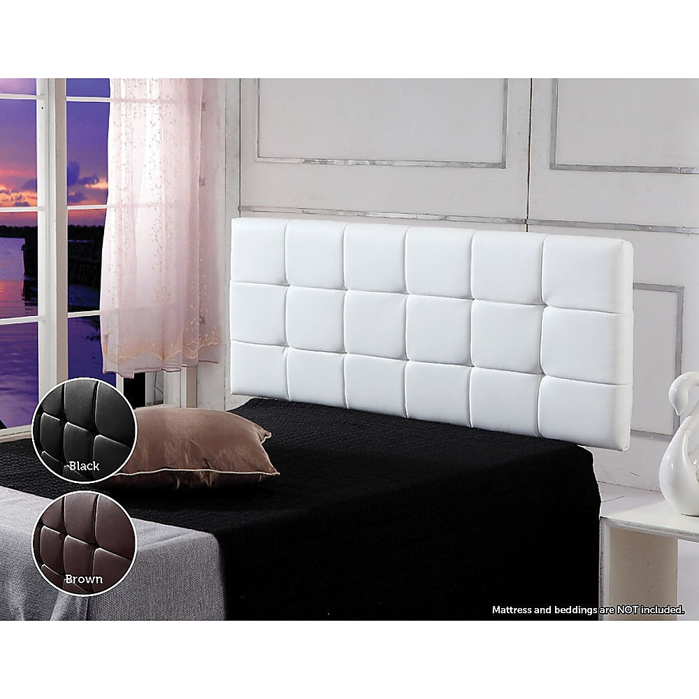 Mannus tufted bed head in white for a double bed