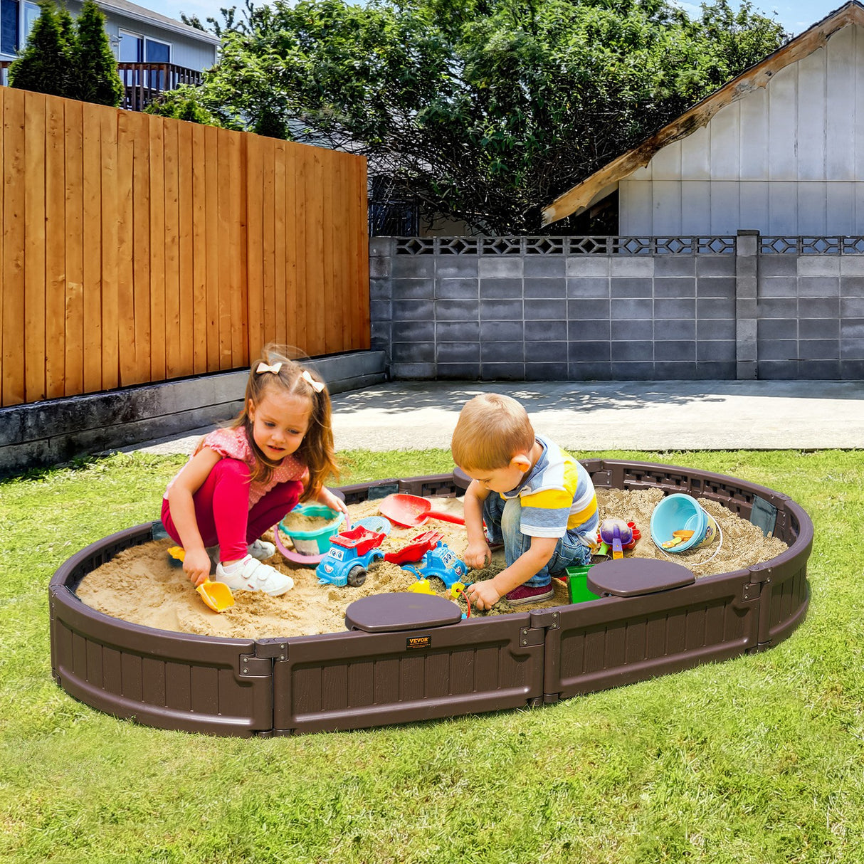 Sandbox with Cover, 72 x 41.5 x 9.1 in Oval Sand Box, HDPE Sand Pit with 4 Corner Seating and Bottom Liner, Kids Sandbox for Outdoor Backyard, Beach, Park, Gift for Boys Girls Ages 3-12, Brown