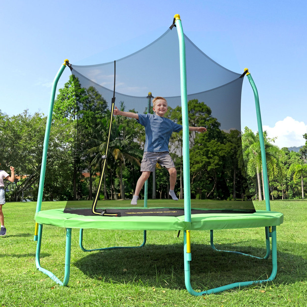 Yeppoon Round Trampoline with Enclosure, 8ft