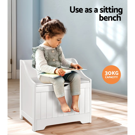 Flush air gap handle on white kids toy box