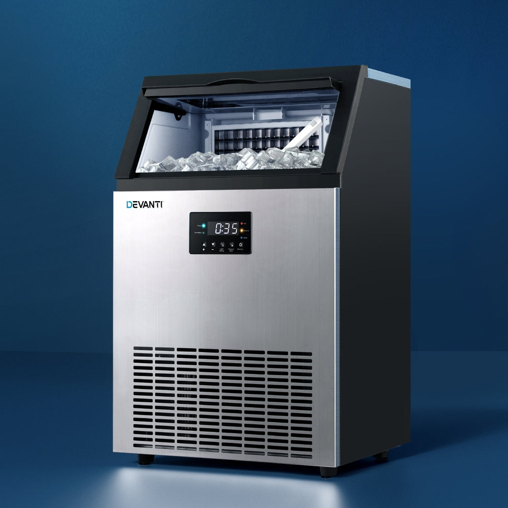 Commercial ice maker in stainless steel producing 60 cubes per cycle