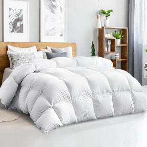 Wormington 500GSM goose down and feather quilt for Super King beds