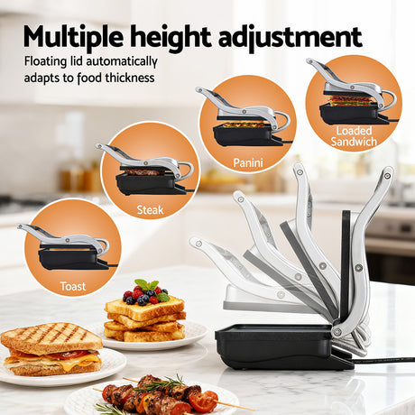 Cool touch handle and indicator light on the sandwich maker