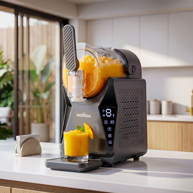 Grey 1.3 L slushie machine with transparent mixing tank