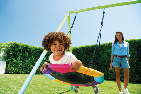 Saucer and chain swing set A-frame side view