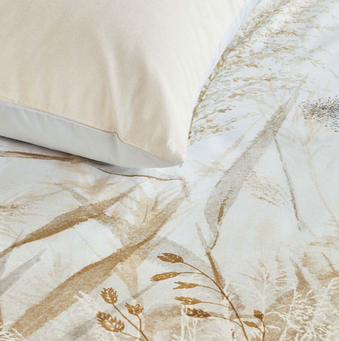 Donnington sand cotton percale meadow print quilt cover set King