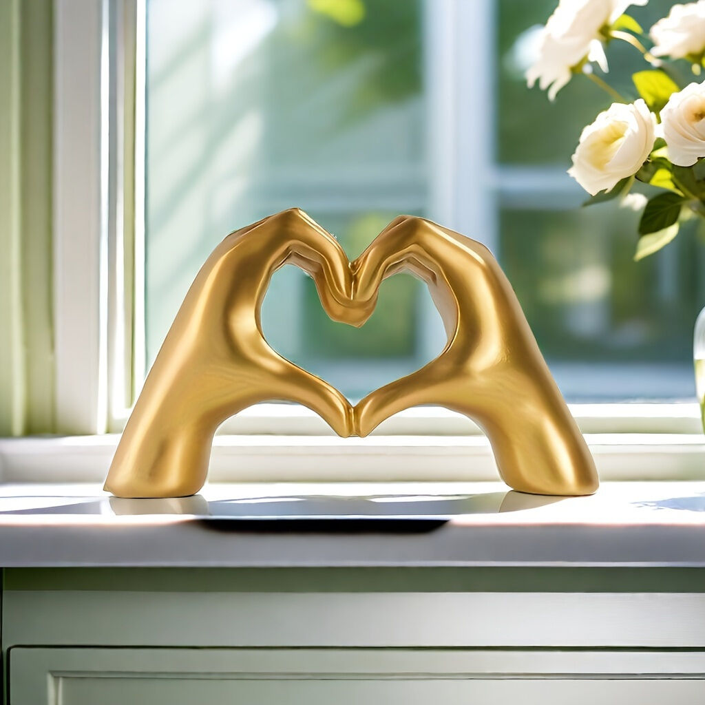 Cascia Heart Sculpture, White