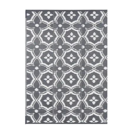 Reversible geometric braided outdoor patio mat
