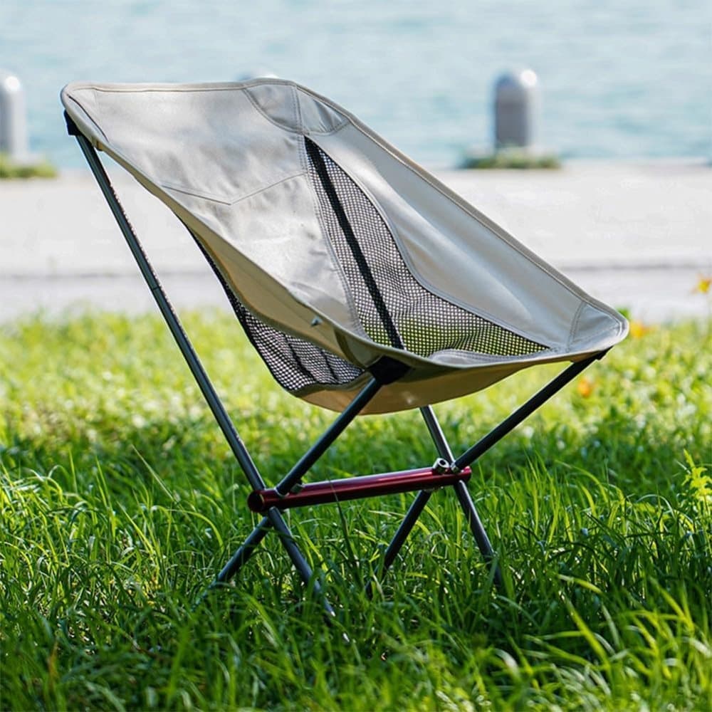 Yulara Padded Folding Camp Chair, Black