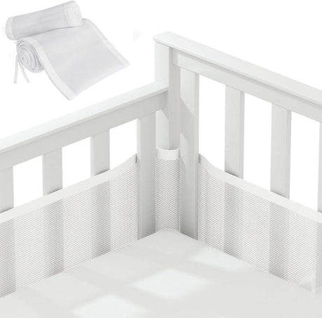 Baby crib bumper set in white breathable mesh