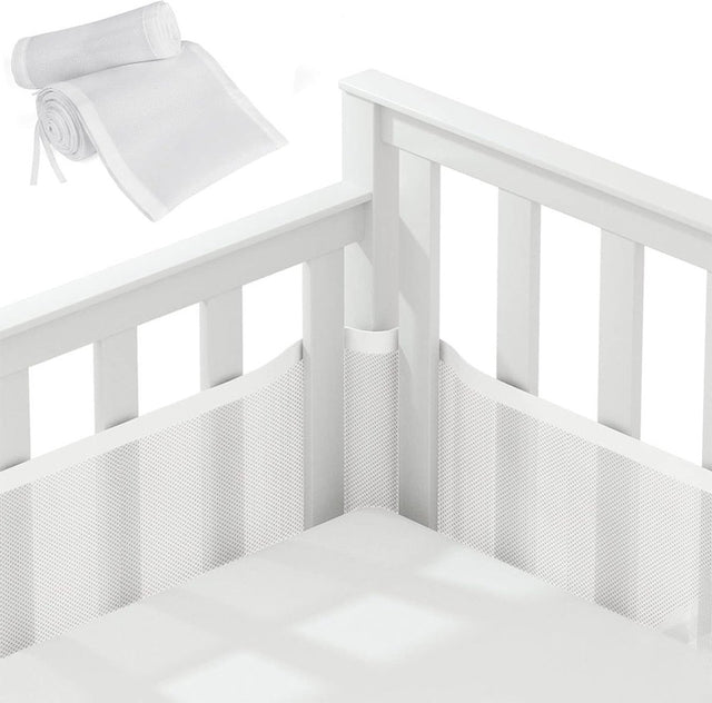 Baby crib bumper set in white breathable mesh