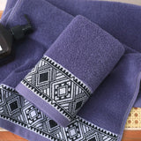 Quick dry cotton towel used to dry hands after washing