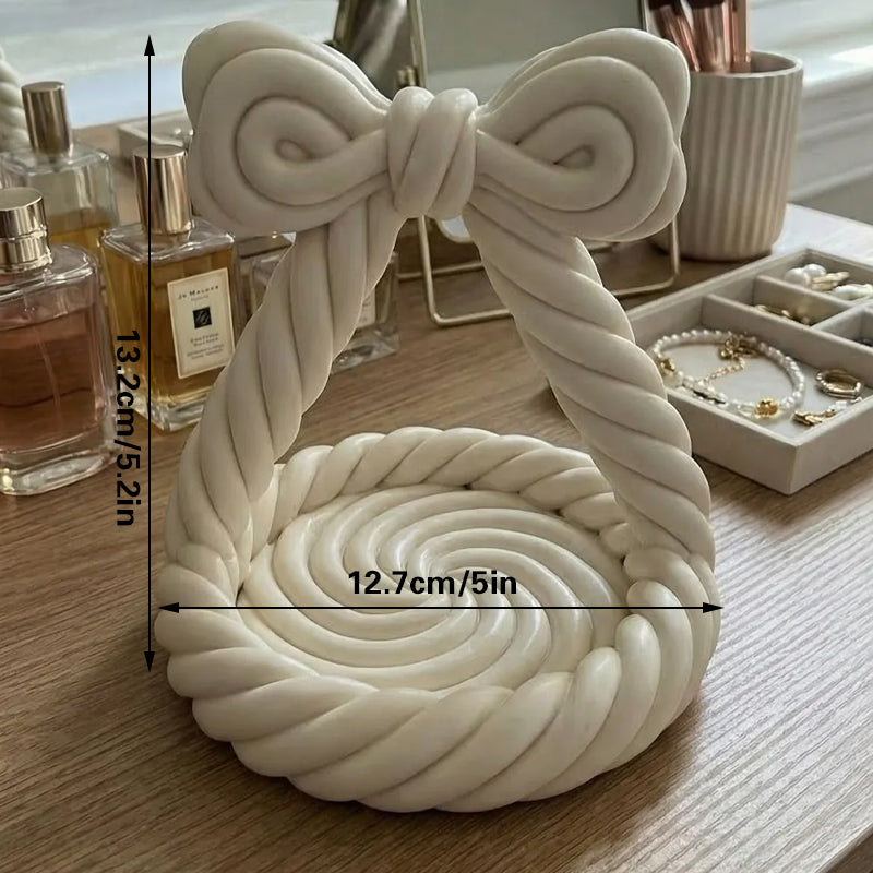 White bow-shaped jewellery tray with twisted rope detail