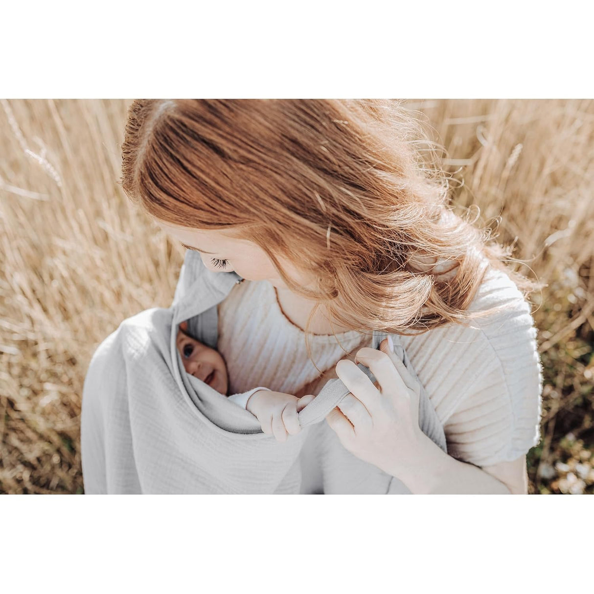 Beige breathable cotton nursing cover