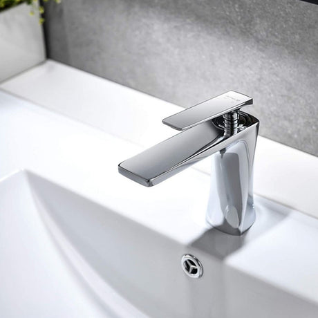 Connection hoses supplied with the copper basin mixer tap