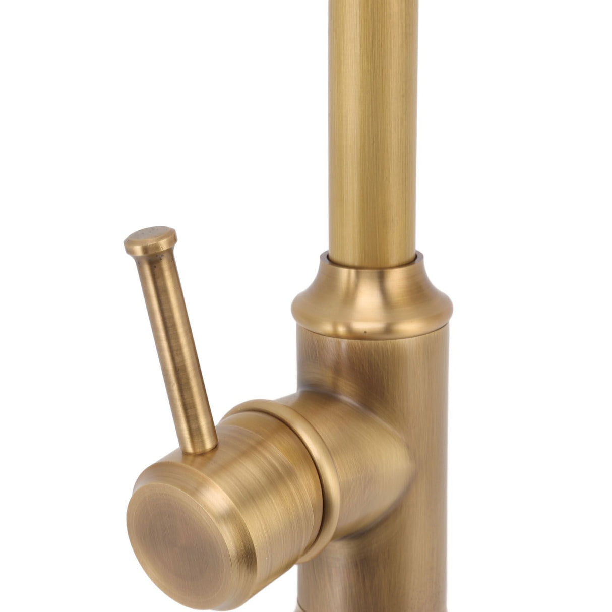 Package contents with tap, hoses, connection tube and washers