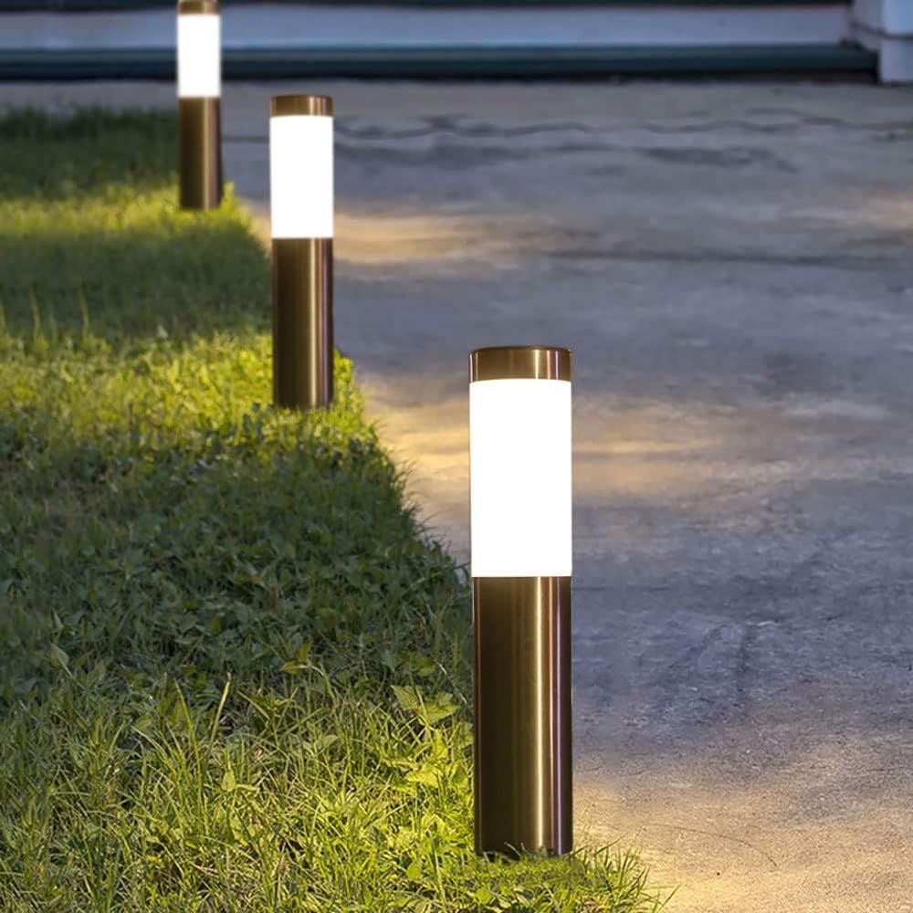 Black solar pathway light detail