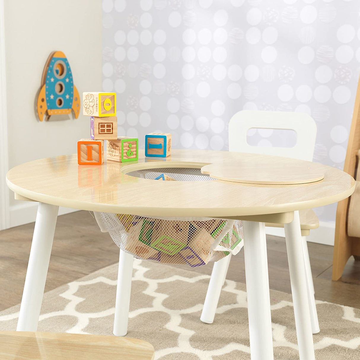 Kids Round Table And 2 Chair Set With Storage White Natural