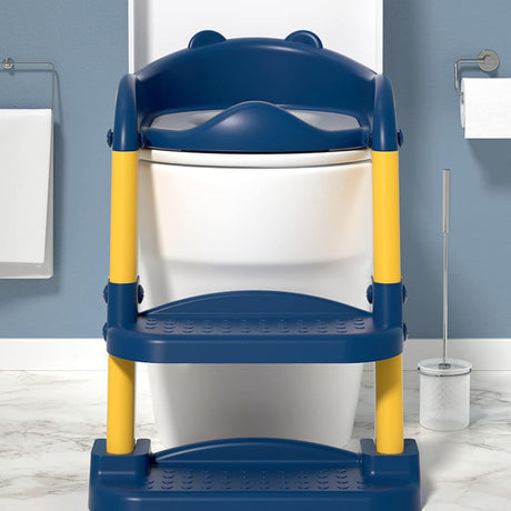 Potty training seat fitting different toilet shapes