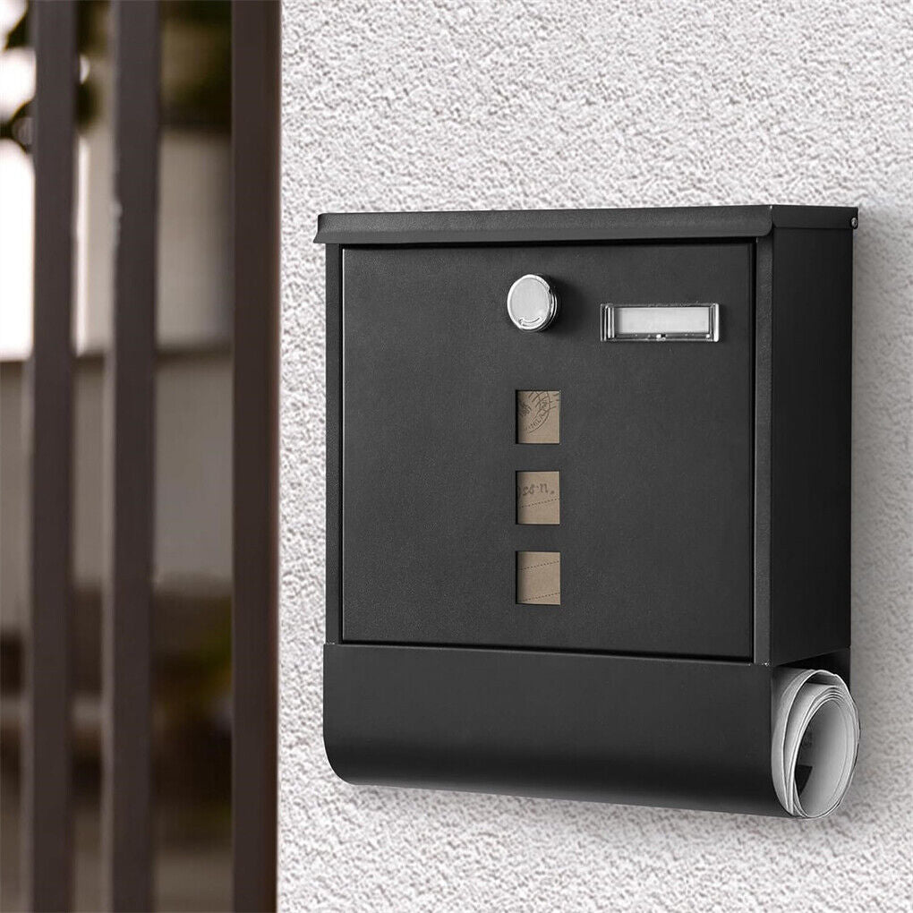 Wall mounted lockable galvanised steel mailbox with copper lock