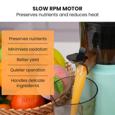 Control switch with forward and reverse settings on the slow juicer